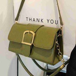 Shoulder Bags Fashionable Small Square Bag Fashionable Temperament Is Simple. One Shoulder Crossbody with Lock Buckle for Commuting Underarm Women