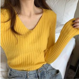 Women's Sweaters Sexy V Neck Knitted Pullover Sweater Women 2023 Long Sleeve Autumn White Tops Pull Femme Knitwear