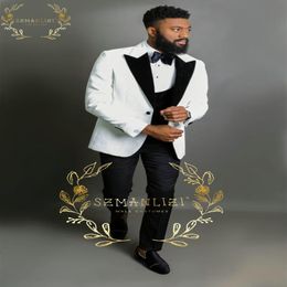 2022 White Jacquard Formal Suits For Men Black Velvet Peaked Lapel Wedding Tuxedos Groom Party Male Suits Custom Made Bridegroom241k
