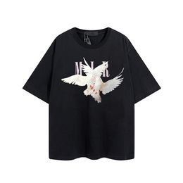 2023 Summer INS Tide Brand Men's T-Shirts Fashion Casual Crewneck Pigeon Printed Graffiti Tees Short Sleeve Luxury Hip Hop St221N