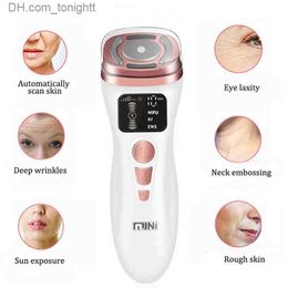 Beauty Equipment Mini HIFU Machine Ultrasound RF EMS Facial Device AntiWrinkle Massager Neck Lifting Tightening Rejuvenation Skin Care Q230916