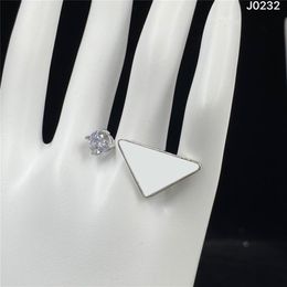 Chic Metal Triangle Diamond Ring Women Crystal Letter Rings Rhinestone Open Ring For Party Date With Gift Box267f