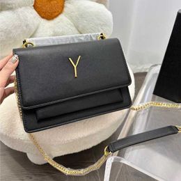 Hot deals letter Designers CrossBody Bags Women y Leather Designer Bag Silver Chain Messenger Bag Top Quality Purse Handbag Light Luxury Wallet 230224