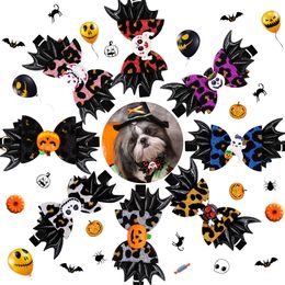 Dog Apparel Halloween Pets Dogs Cats Bowties Pumpkin Ghost Styles Collar Adjustable Neckties Puppy Pet Grooming Accessorise Supplier 230915