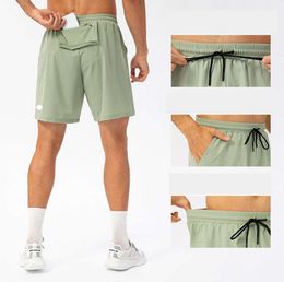 2023 designer LL lemons align Men Yoga Sports Short Quick Dry Shorts With Back Pocket Mobile Phone Casual Running Gym Jogger Pant lu-lu New style