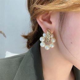 Stud Earrings South Korean Temperament Fashion Metallic Texture Pearl Geometric Simple Women's 2023