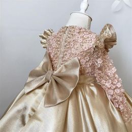 2021 Gold Lace Beaded Flower Girl Dresses Ball Gown Satin Long Sleeves Lilttle Kids Birthday Pageant Weddding Gowns ZJ674324W