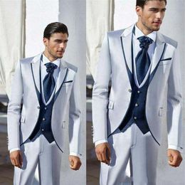 Fashionable One Button Shiny Silver Grey Groom Tuxedos Peak Lapel Men Wedding Party Groomsmen 3 pieces Suits Jacket Pants Vest Ti284c