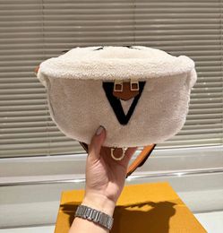 winter teddy waist bag designer Fanny Pack designers bag Fluffy Waist Bag CrossBody bag Newest Handbag Famous Bumbag Fashion Shoulder Bag Brown Chest pack