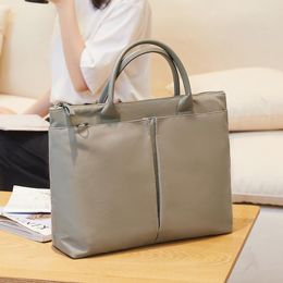 Briefcases 16 Inch Briefcase Women Laptop Bag Designer Casual Bags For 2023 Luxury Handbags Document