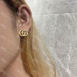 Vintage Designer Letter Charm Earrings Interlocking Alphabet Eardrop Women Simple Style Studs E Party Date Ear Studs With Box295P