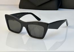 4435 Cat Eye Sunglasses Black Dark Gray Women Sun Glasses Shades UV400 Eyewear with Box