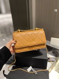 Luxury Designers Shoulder Bags high quality woman caviar lambskin leather clutch flap Quilted for women glod chain cross body Bag totes woc Messenger Bags purse