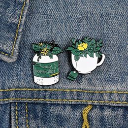 Women Green Plant Potted Collar Brooches Coffee Tea Bag Yellow Flower Cowboy Pins Unisex Clothes Anti Light Buckle Backpack Badge 267p