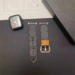 Luxury Designer Watchbands Strap For Apple Watch Band 44 42 45 38 40 41 49 mm iwatch 8 7 6 5 4 3 2 Bands For Man And Woman Genuine Leather flower Letter Print Straps 35b656