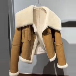 Women Blends Fashion khaki short Jacket Winter Warm Suede Fake Fur Lining Women Coat 2023 Korean Thick Female Overcoat 230918