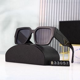 Luxury and fashionable sunglasses designer women's men's glasses radiation resistant high-end glasses women's glasses frame popular metal sunglasses with box