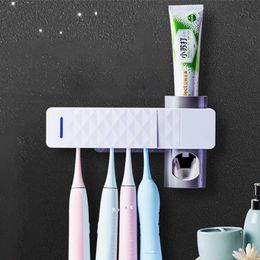 Toothbrush Holders Smart Ultraviolet Germicidal Toothbrush Holder Box Toothbrush Cleaner Toothpaste Dispenser Wall Mount Bathroom Accessories 230918