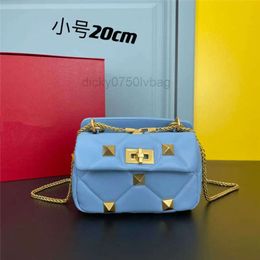 Valentines VT V-buckle Purse Bag Bags bag Designer Star Style Fashion Leather Large Rivet Diamond Grid Lady Chain Flap Single Shoulder Crossbody Women's Vzc6