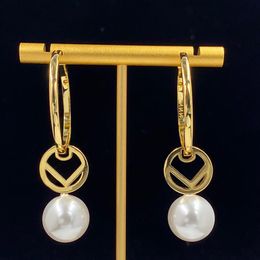 Womens Designer Pearl Earrings Charm Double Ring Letter Pendant Womens Jewellery Fashion Stud Hoop Earrings Mens Ladyies Gift Casual215T
