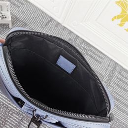 Top Quality Postman bag men's and women's leather canvas formal fashion portable size 27-18 5-4 5cm M694432802