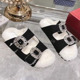 Sandals White Fur Crystal Buckle Winter Slippers Women Casual Black Suede Round Toe Brown Open Slip On Ruffle String Bead Shoes