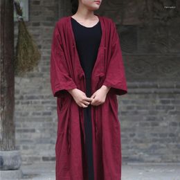 Women's Blouses Chinese Style Long Kimono Blosue Shirt Women Vintage Cotton Linen Plus Size Blouse Tops Robe D055