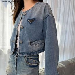 Nanyou High Quality 23 Autumn New Denim Coat with Triangle Label Wash and Slim Fit for Women
