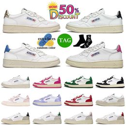 Kadın tasarımcı sıradan ayakkabılar autrys madalya spor ayakkabı aksiyon ayakkabıları Autries usa üst iki tonlu deri süet düşük pembe altın panda alçak loafers platform kadın eğitmenler