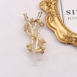 Luxury Women Designer Brand Letter Brooches 18K Gold Plated Inlay Crystal Rhinestone Jewelry Flower Brooch Pin Men Marry Wedding P278u