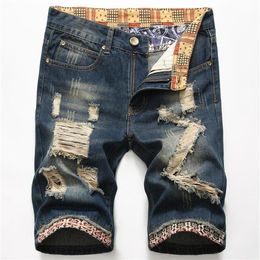 2020 Summer Fashion Mens Ripped Short Jeans Clothing Cotton Shorts Breathable Denim Shorts Male New Fashion Size 28-40195S