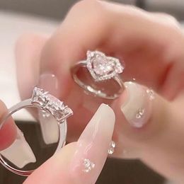 Solitaire Ring Fashion Pink Crystal Heart Rings Y2K Emo Girls Shining Delicate Fairy Open Finger Women Wedding Party Trendy Jewelry 230918