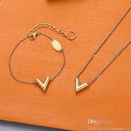 Fashion Necklace Designer Jewellery Women Luxury gift love 14k gold chain letter pendant Necklaces and bracelets with letters for te215B