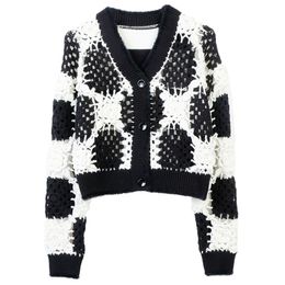 904 2023 Autumn Brand SAme Style Sweater Long Sleeve V Neck Black Fashion Womens Clothes High Quality Womens mingmo