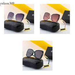Designer Channel Sunglasses for Women Mens Vintage Luxurious Fashion Hiefinition Polarised Small Fragrance Pearl Inlaid Temperament Sun