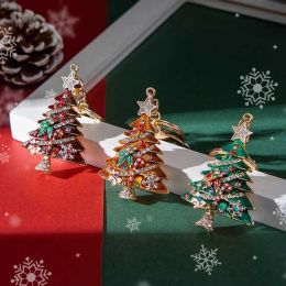 Christmas Party Favor DIY Diamond Key Chain Xmas Tree Pendant Zinc Alloy Charm Hanging Pendants Home New Year Holiday Decorations 918
