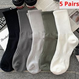 Sports Socks 5 Pairs Men's High Rubber Band Waist Couple Mid Tube Solid Spring/Summer Basketball 230918