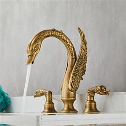 Amerikan Sanat Lavabo Lavabosu PVD Ti-Gold 3 Delik 8 "Geniş Musluk Havzası musluk kolları Yeni Güverte Monte DF1228