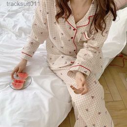 Women's Sleepwear Pyjamas Women Spring Autumn Fresh Cherry Checked Long-Sleeved Trousers Korean Version Two-Piece Student Homewear Summer L230918