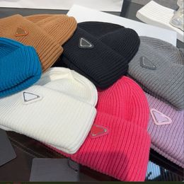 Designer Beanie Bonnet Hat for Mens Women Fashion Letter Casual Hats Fall and Winter Wool Knitted Cap Cashmere Bonnets Caps 6 Colours Pink Design Accessories Purple