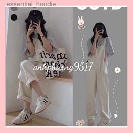 Women's Jumpsuits Rompers Lightning Khaki Overalls With Women'S T-Shirt culottes T-Shirt Wide-Sleeved T-Shirt With Beautiful Dynamic Duck Cake Ulzzang L230918