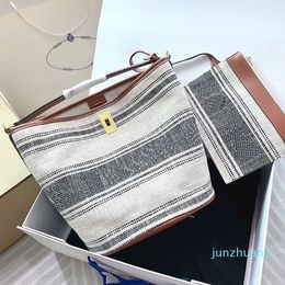 Designer Bucket Bag Wallet Striped Crossbody Shoulder Bags Canvas Handbag Purse Fashion Letter Leather Totes Bags Turn Lock Closure