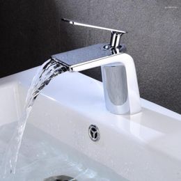 Bathroom Sink Faucets Brand Polished Basin Water Tap Single Lever Faucet Mixer Hole Deck Mounted Waterfall