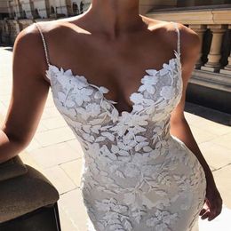 Beaded Pearls Spaghetti Strap Lace Wedding Dresses Gorgeous 3D-Floral Appliques Boho Bridal Gowns Zipper Low Back Trumpet Wedding 206s