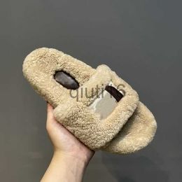 Slippers The latest highquality womens slippers in autumn and winter are fashionable thick pure wool stitched warm indoor and outdoor non slip rubber sole heel 3541 x