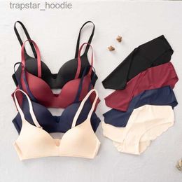 Bras Sets Seamless Bra Sets For Women Underwear Push Up Lingerie Set Wire Free Bra And Panty Plus Size M L XL Intimates Female L230919