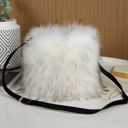 2023 New Imitation Raccoon Fur Plush Bag Fashionable Mini Bag Casual Crossbody Bag Mobile Phone Bag Women's Bag 230919