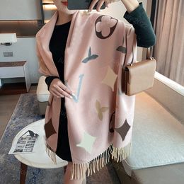 Luxury Pink Scarf Designers Brand Men Printing Scarfs Cashmere Winter Scarves Long Pashmina Women Letter Wool Tassels Ring Accessories Geometric