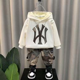 Clothing Sets Children's Hooded Cotton Tracksuit Boys Fashion Two Piece Kids Clothes Coat Pant Sets Autumn Winter 2 3 4 5 6 7 8 9 10 Years 230918