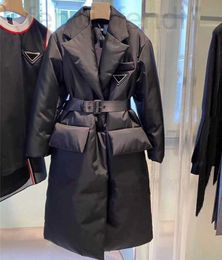 Damskie Down Parkas Designer 2023 Women Mensjacket kurtki zimowe płaszcze długie płaszcz ciepła moda z paskiem dama bawełniana odzież wierzchnia duża kieszeń plus rozmiar